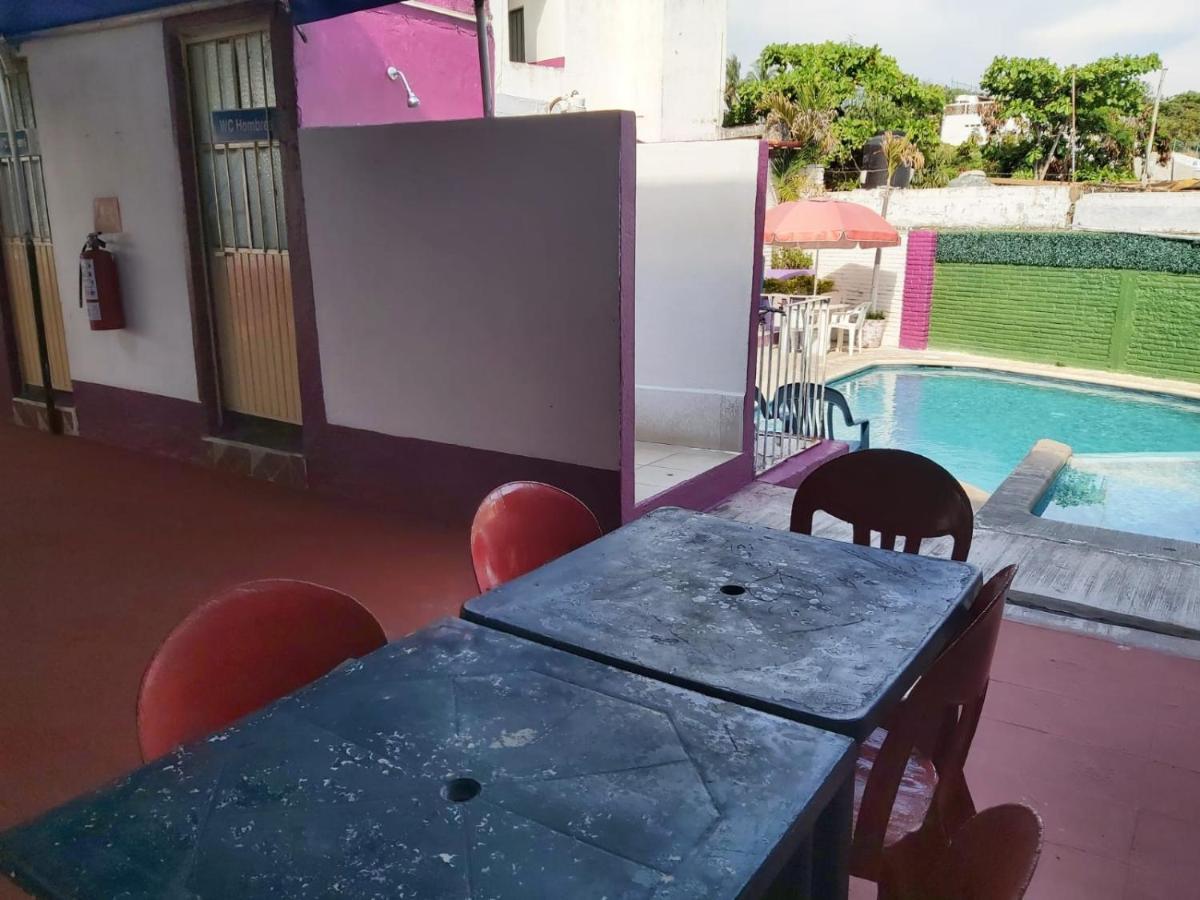 Hotel Ayalamar Manzanillo Ngoại thất bức ảnh